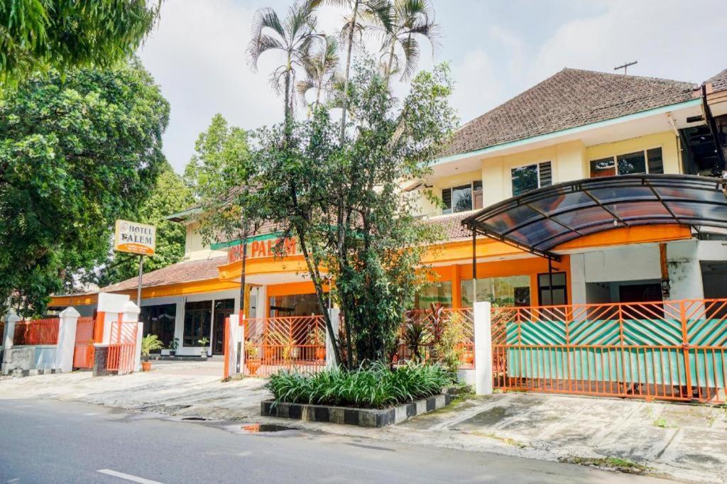 Oyo 3956 Palem 2 Syariah